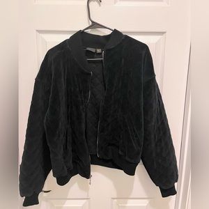 Liz Claiborne LizSport Black Velvety Soft Quilted Zip-Up Jacket. S. EUC